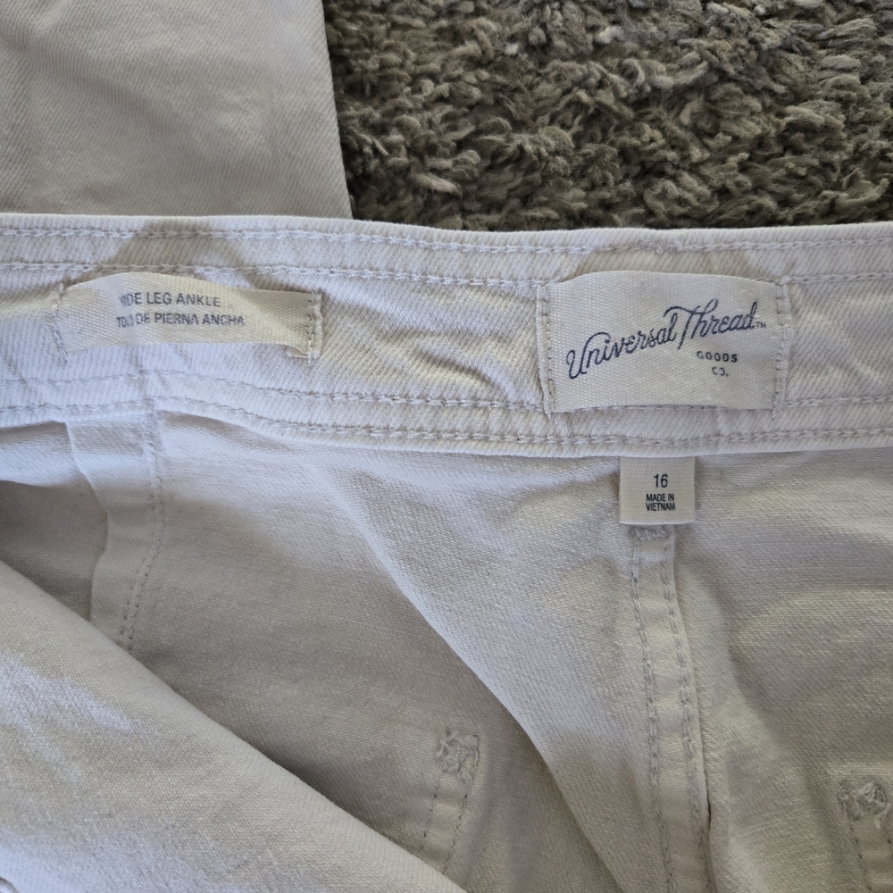 Universal Threads Cream Wide Leg Ankle Denim Pants Size 16 - Picture 2 of 5